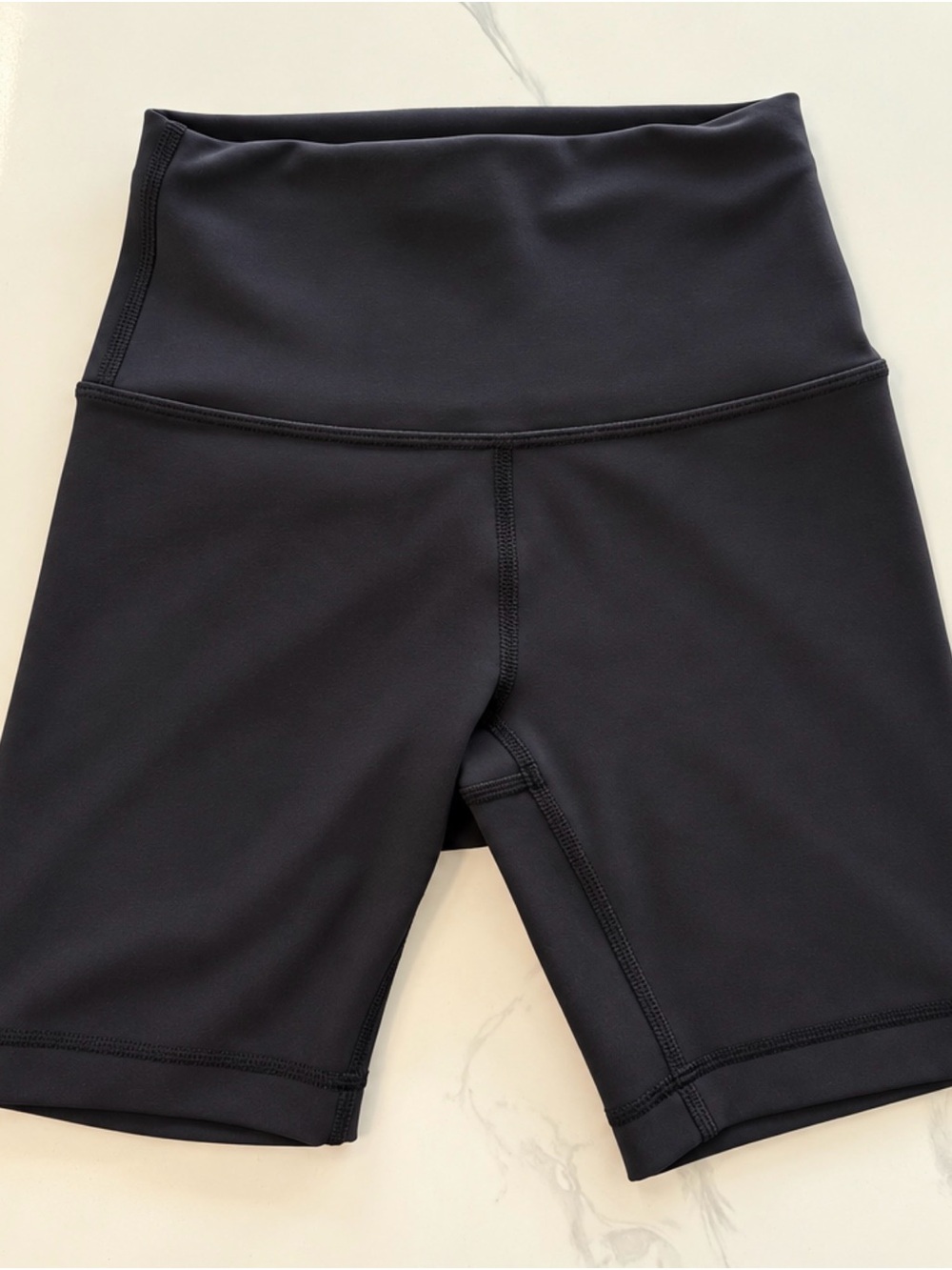 Lululemon Black High Rise Biker Shorts 6” Women’s XXS